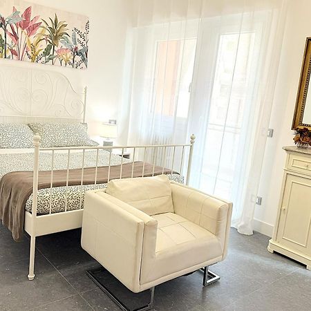 Trastevere For You... 3 Bedrooms Apartment ローマ エクステリア 写真